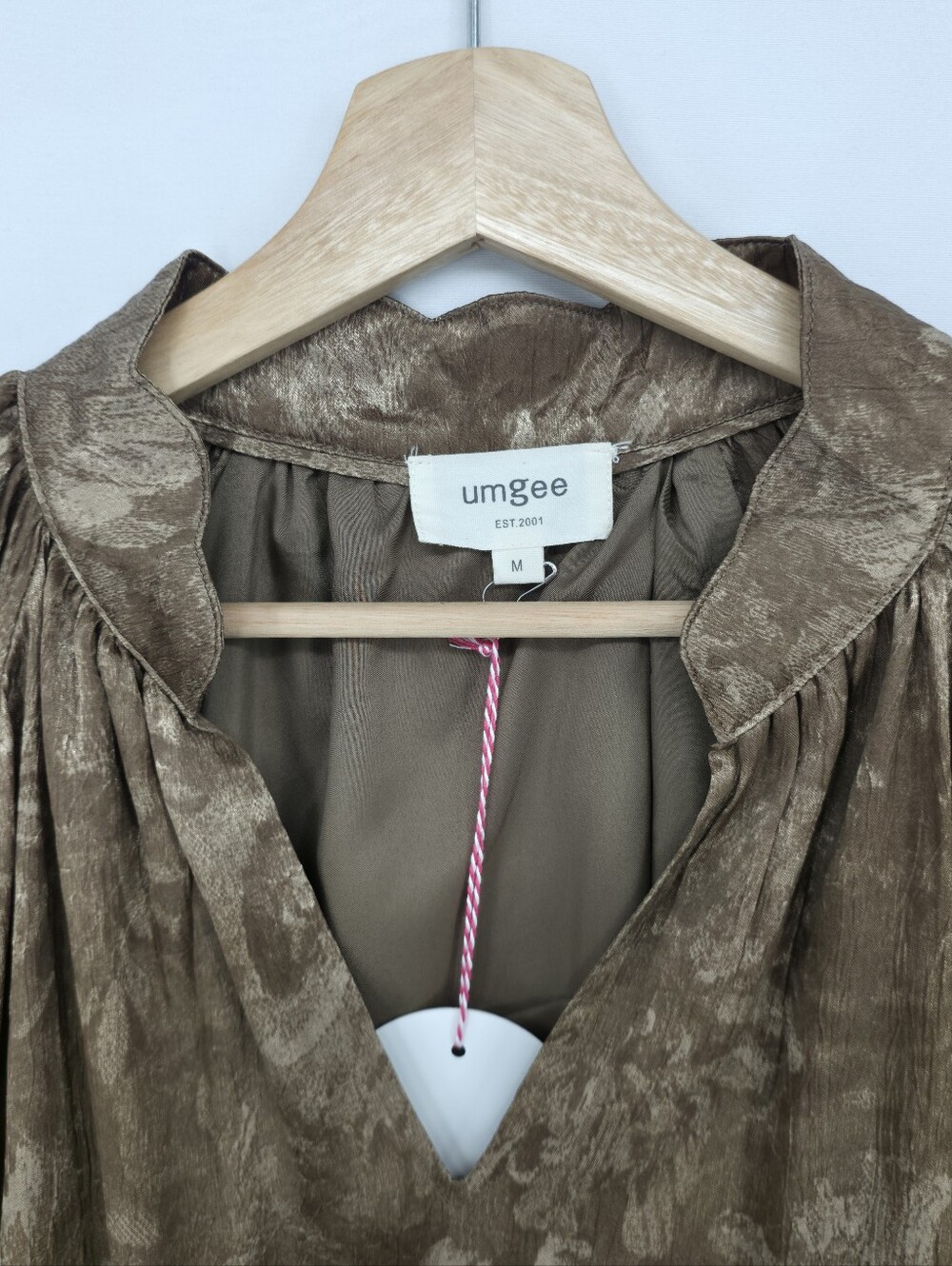 Umgee NWT Bronze Floral Jacquard Puff Sleeve Swing Bohemian Dress Size Medium - Picture 5 of 16